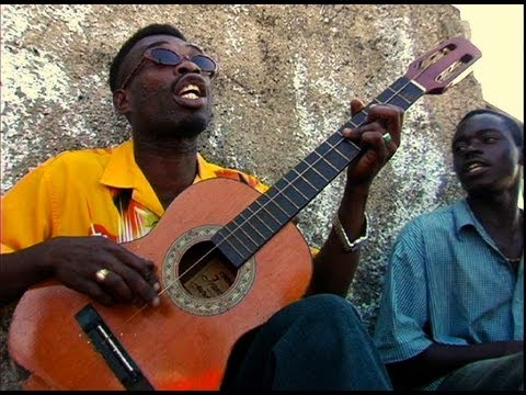 Playing one string guitar