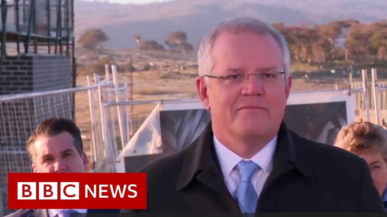 Australian man interrupts interview of PM Morrison